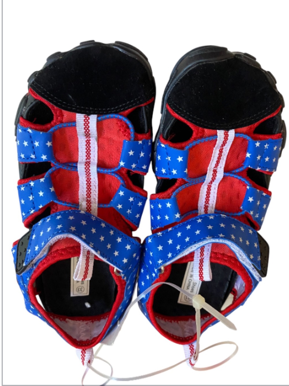 Kids Red & Blue Star Sandals Activewear Shoe Closed Toe NWT size 33 (1.5/2)